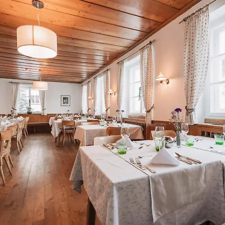 Berghotel-gasthof Gstrein Hotel 3*