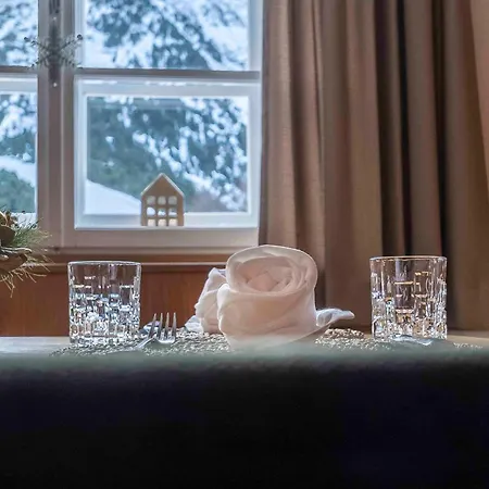 Berghotel-gasthof Gstrein فندق فنت