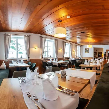 Berghotel-gasthof Gstrein 3*