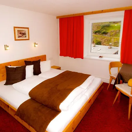 Berghotel-gasthof Gstrein