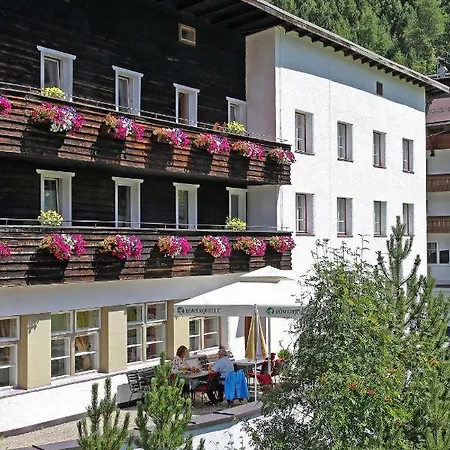 Berghotel-gasthof Gstrein 3*