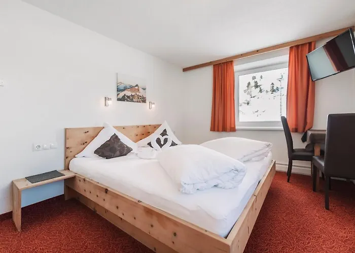 Berghotel-gasthof Gstrein Hotel