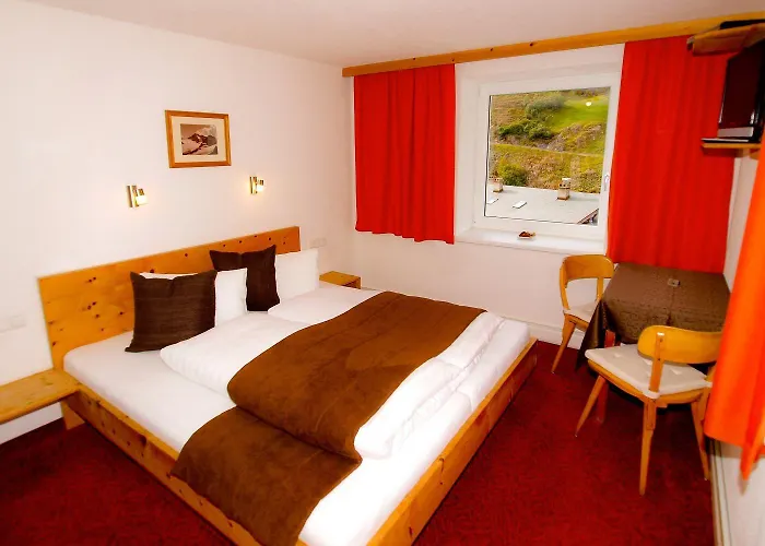 Berghotel-gasthof Gstrein