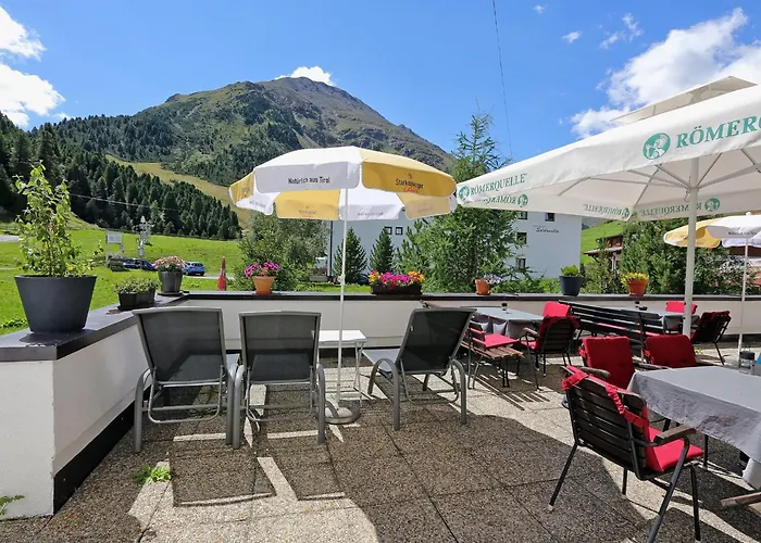 Berghotel-gasthof Gstrein Hotel