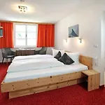 Berghotel-gasthof Gstrein Ξενοδοχείο
